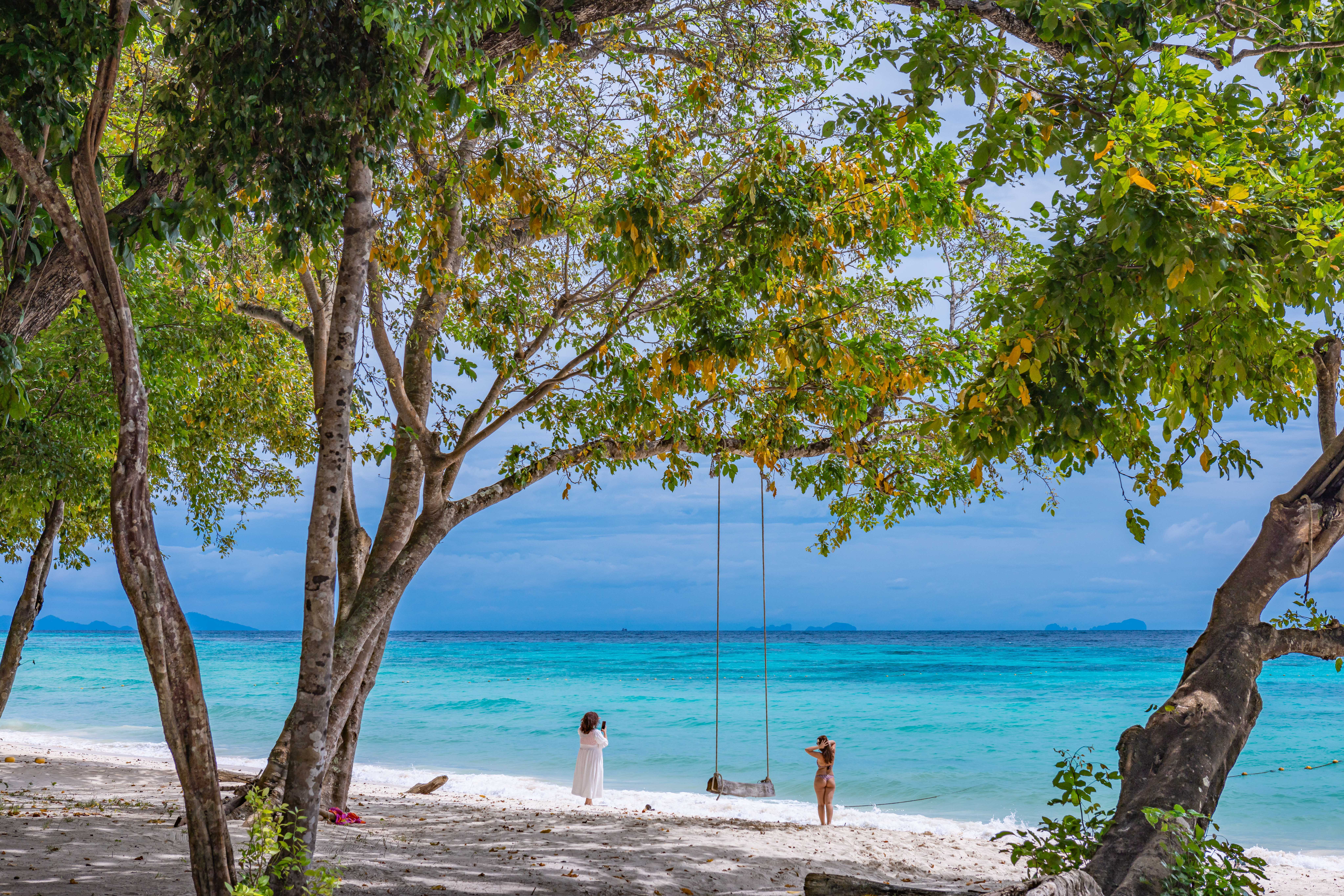 ONE DAY TRIP – KOH ROK & KOH HAA