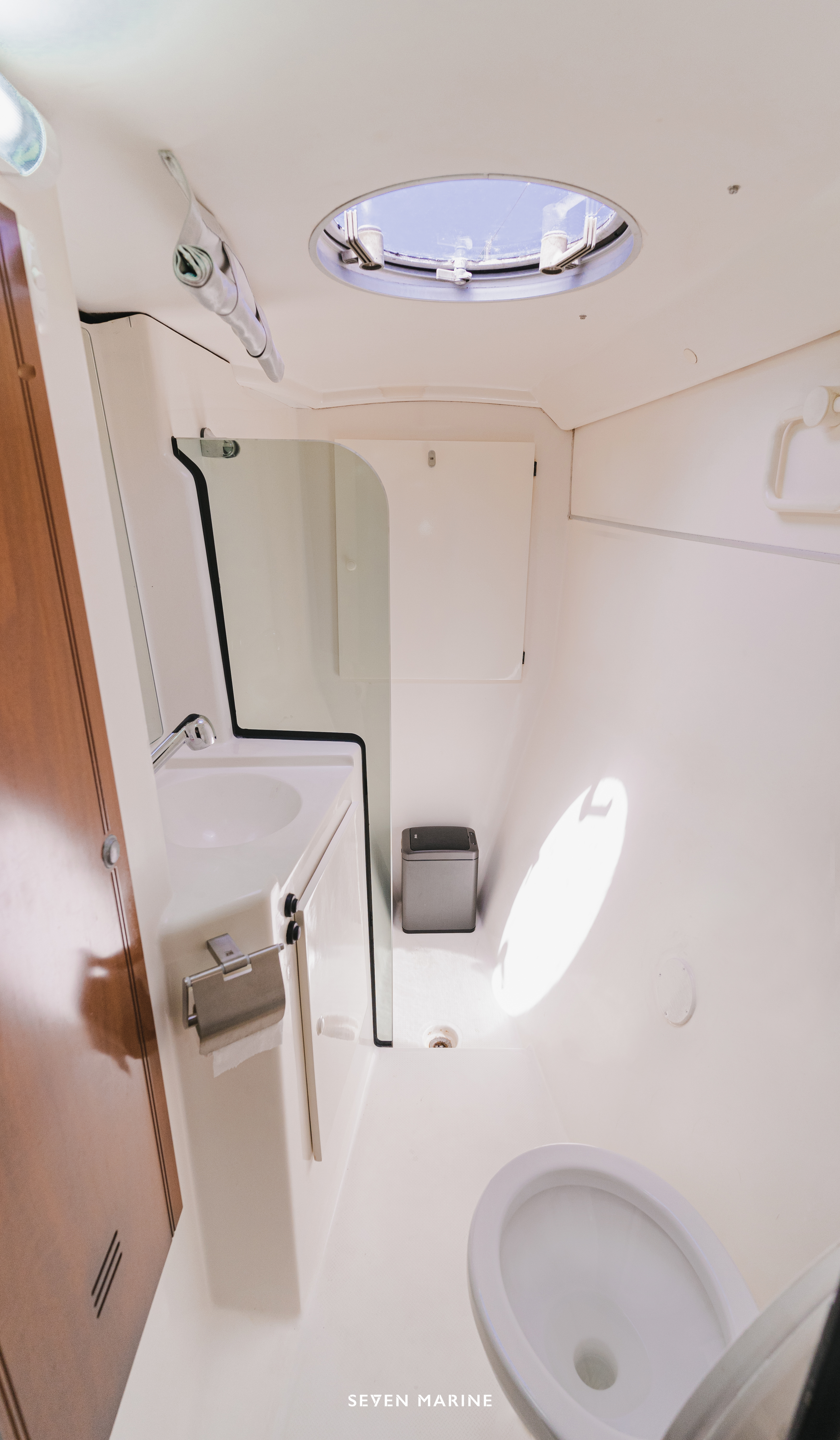 Standard Catamaran Charter – COCO (40 ft.) & TAHAA (42 ft.)