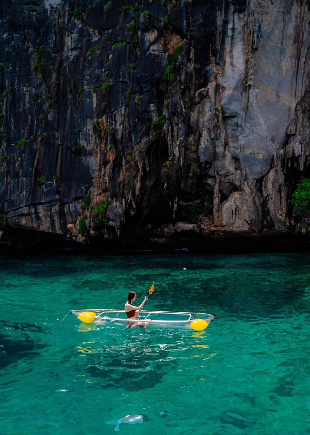 PHI PHI ISLANDS – MAYA BAY & KHAI ISLAND BY SPEEDBOAT