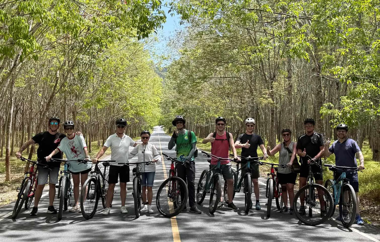 HALF-DAY COUNTRYSIDE CYCLING TOUR