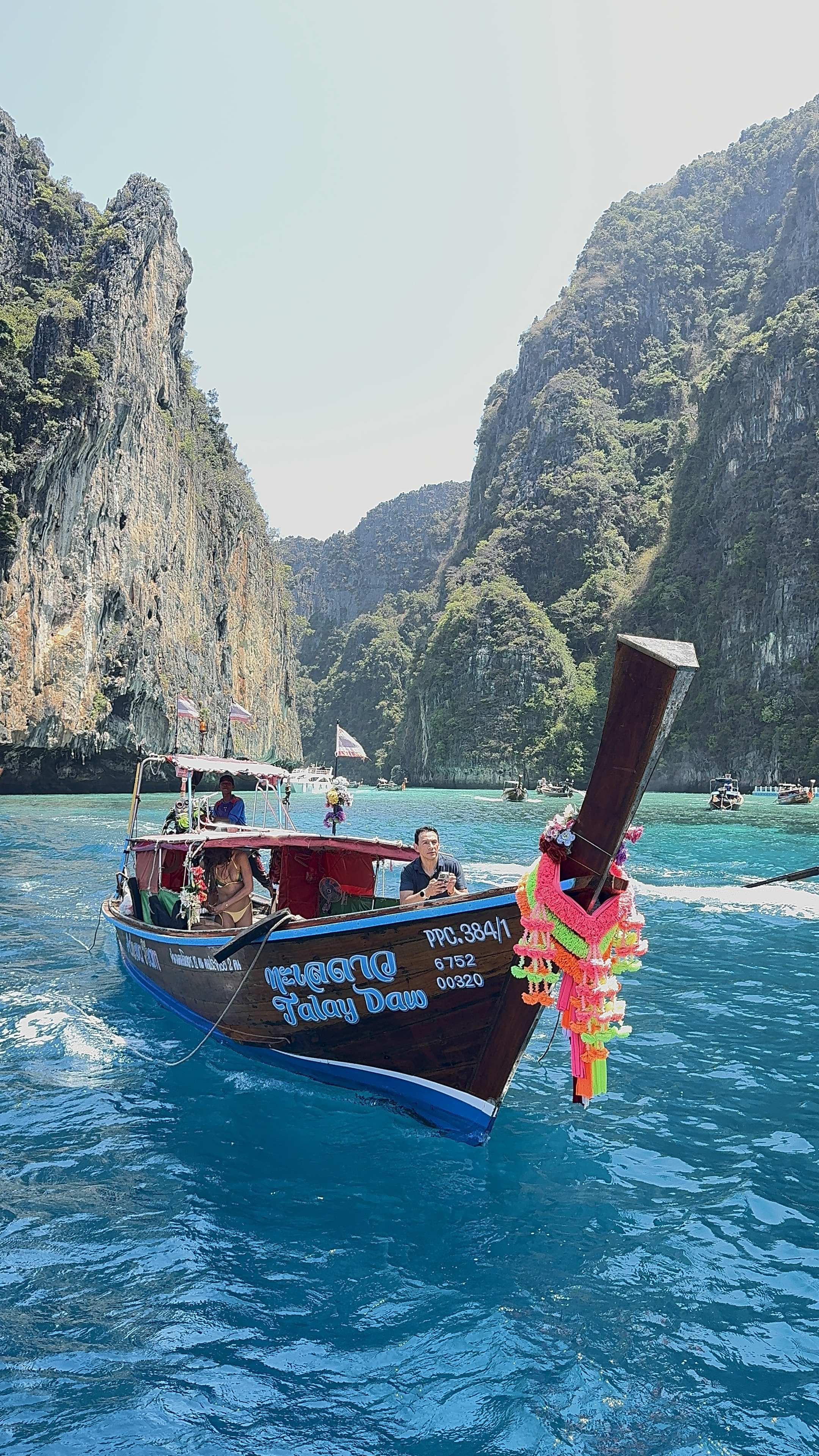 Phi Phi Island Longtail Boat Tour by Speedboat from Phuket